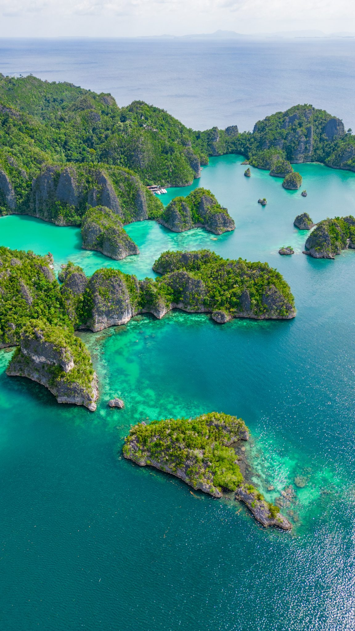 DAY TRIP TO THE ENCHANTING PIAYNEMO IN RAJA AMPAT INDONESIA THE MAP