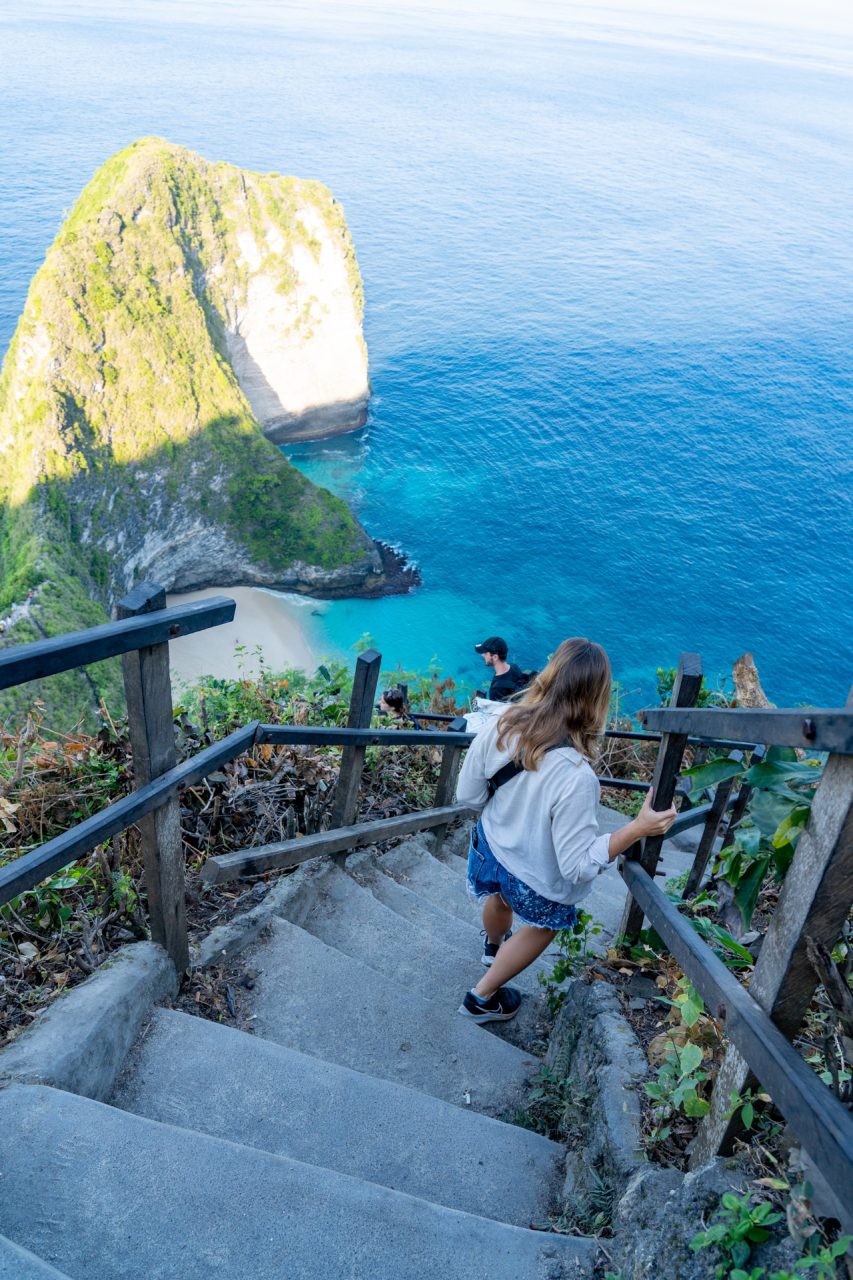 Kelingking Beach in Nusa Penida stairs down