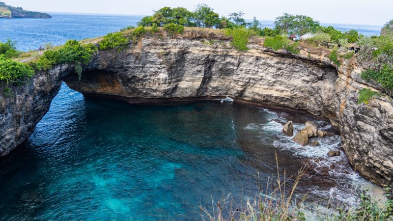 EPIC ENCOUNTERS WITH MAJESTIC MANTAS AT BROKEN BEACH, NUSA PENIDA