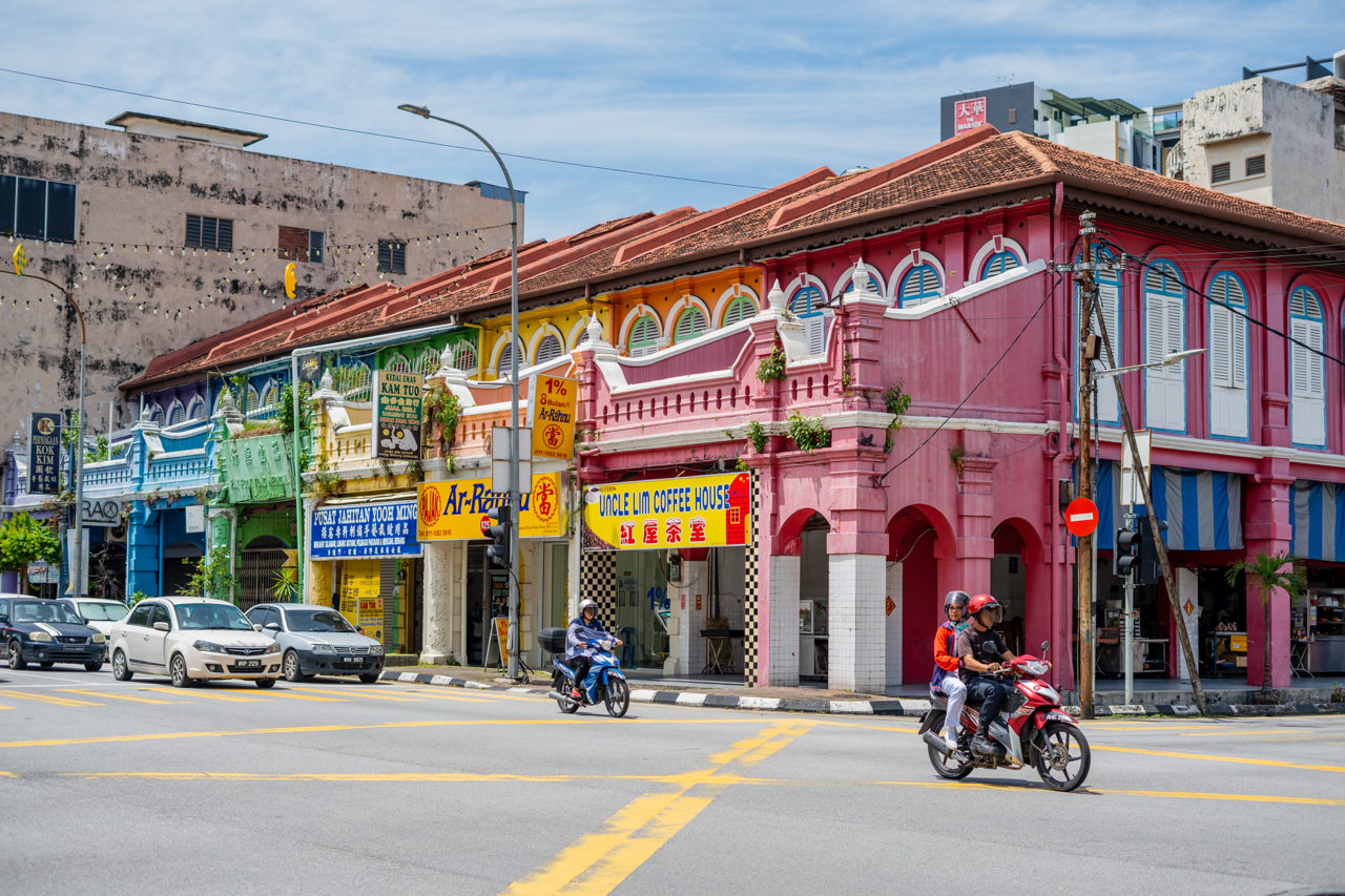Ipoh, Malaysia rainbow colorful buildings