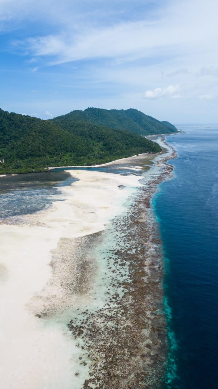Sandbar from Kri Island to Mansuar Island, Raja Ampat Indonesia