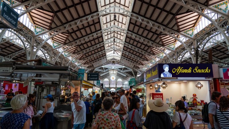 EXPERIENCE SPANISH FOOD AND CULTURE AT MERCADO CENTRAL VALENCIA