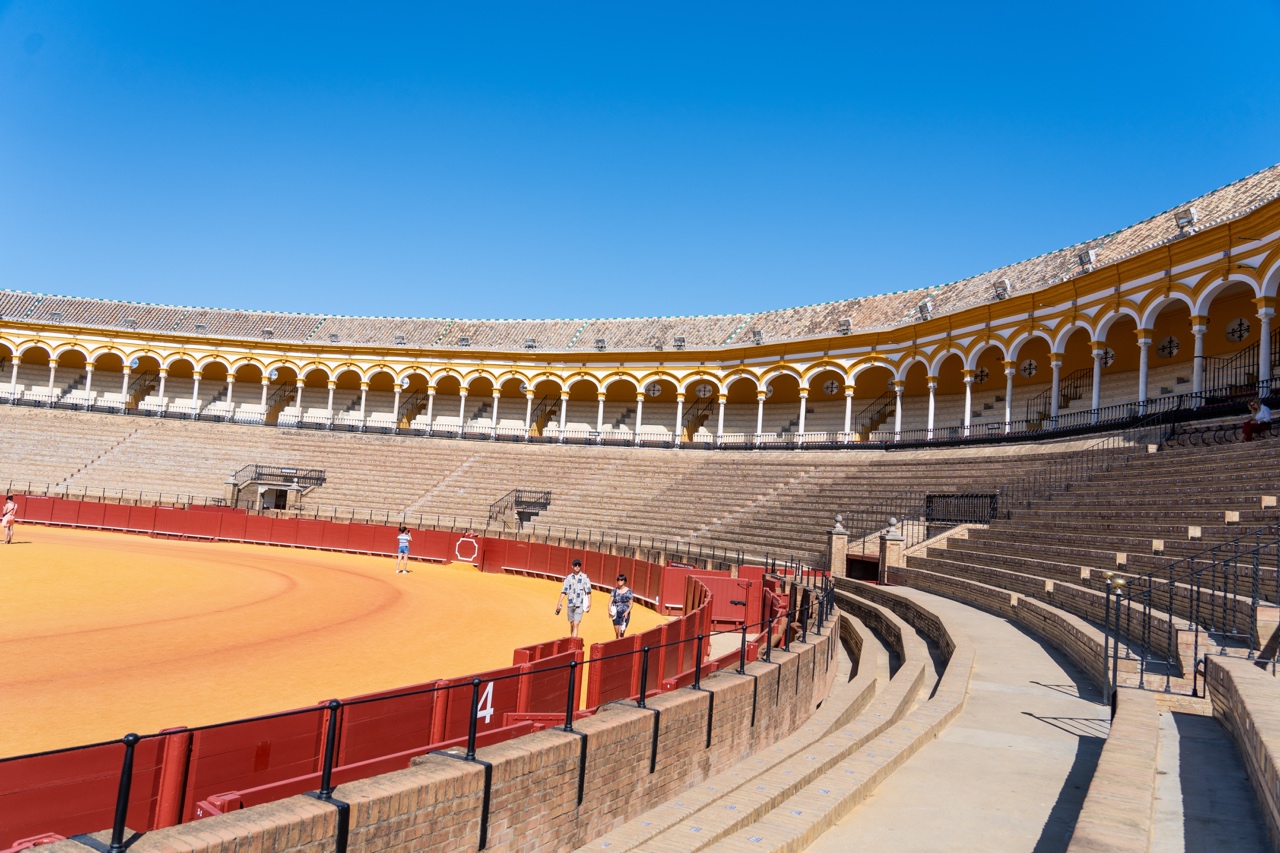 VISITING THE AMAZING PLAZA DE TOROS: EXPERIENCE SPANISH BULLFIGHTING CULTURE IN SEVILLE
