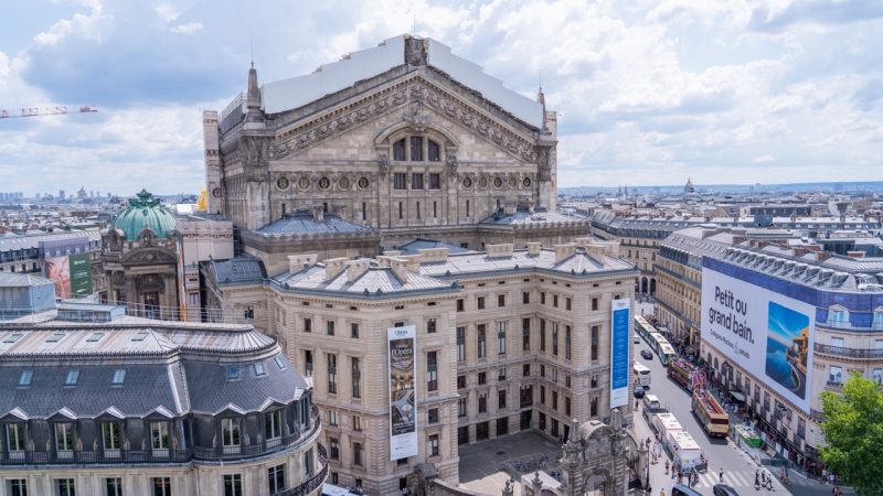 THE BEST BUDGET PARIS VIEWPOINT: GALERIES LAFAYETTE