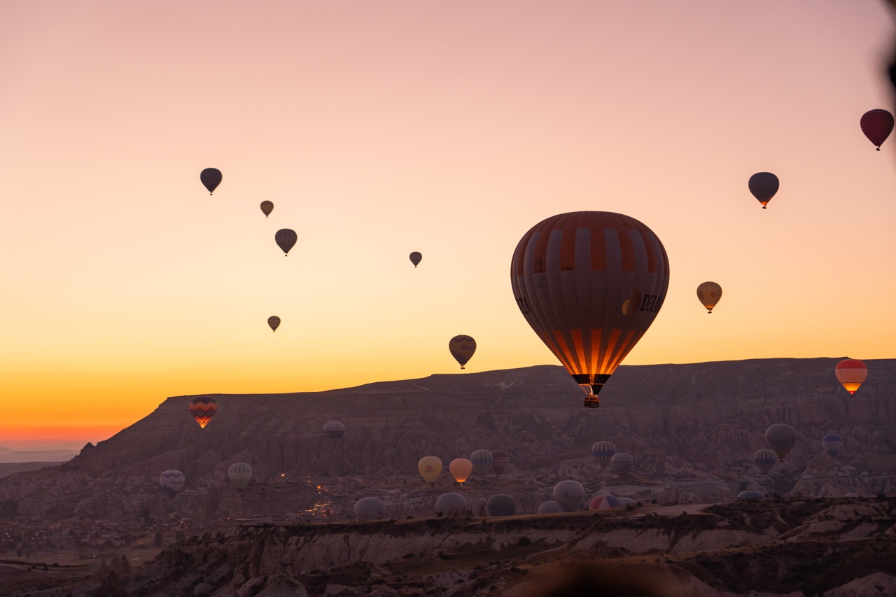 sunrise summer Hot Air Balloon ride Cappadocia, Turkey tour
