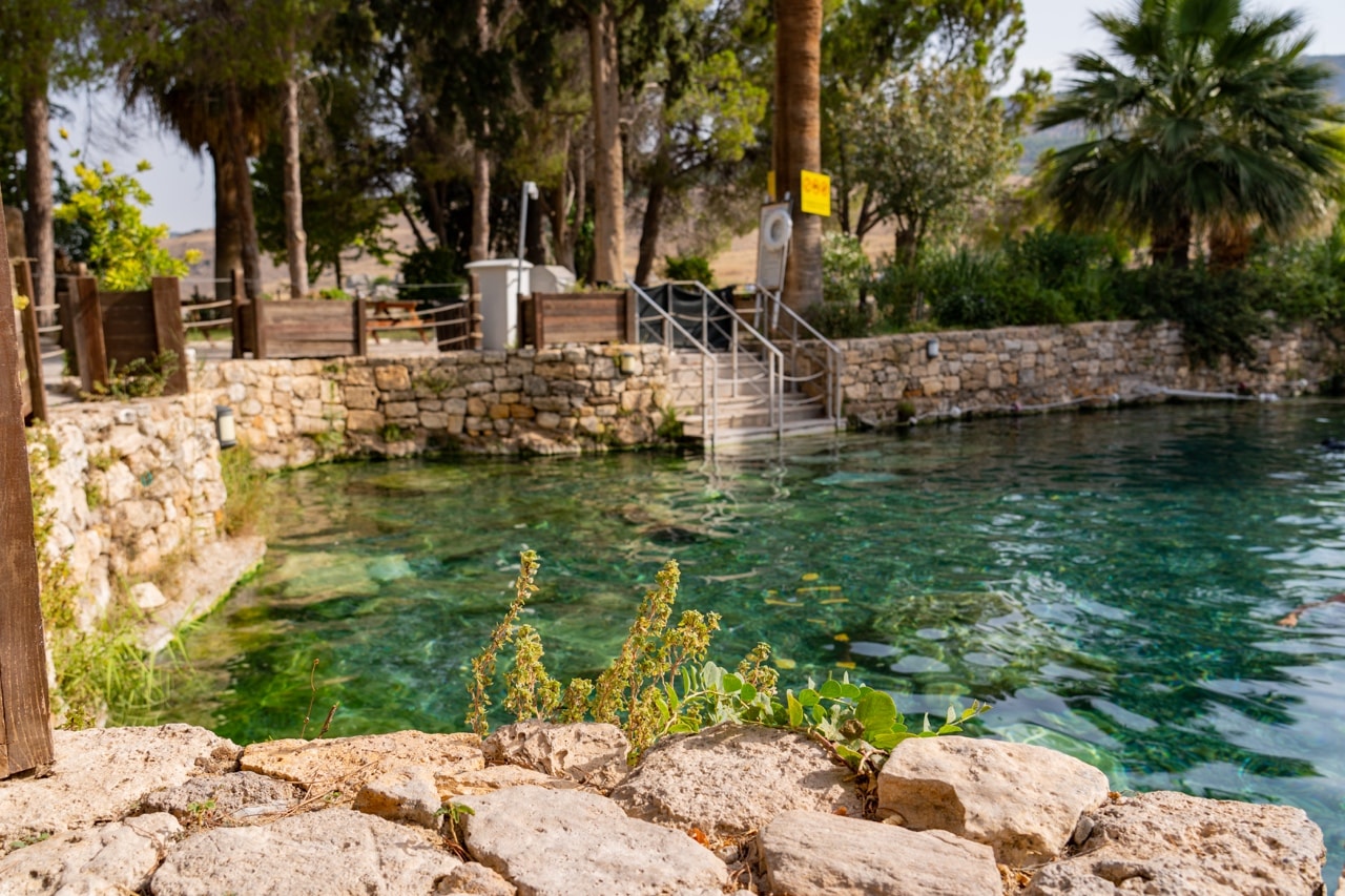 Cleopatra’s Antique Pool hierapolis pamukkale turkey tour