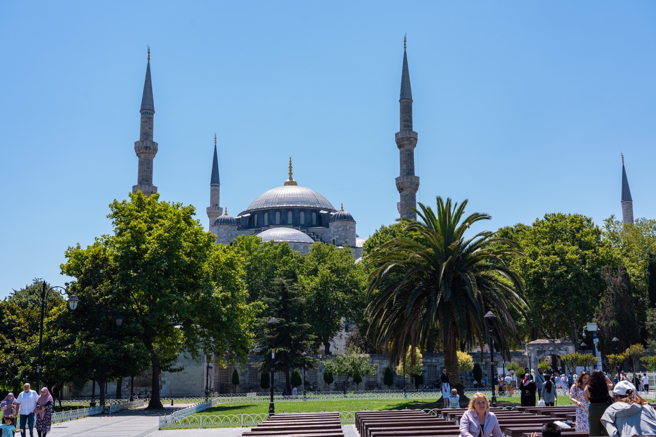 THE BLUE MOSQUE: A GEM IN THE HEART OF ISTANBUL