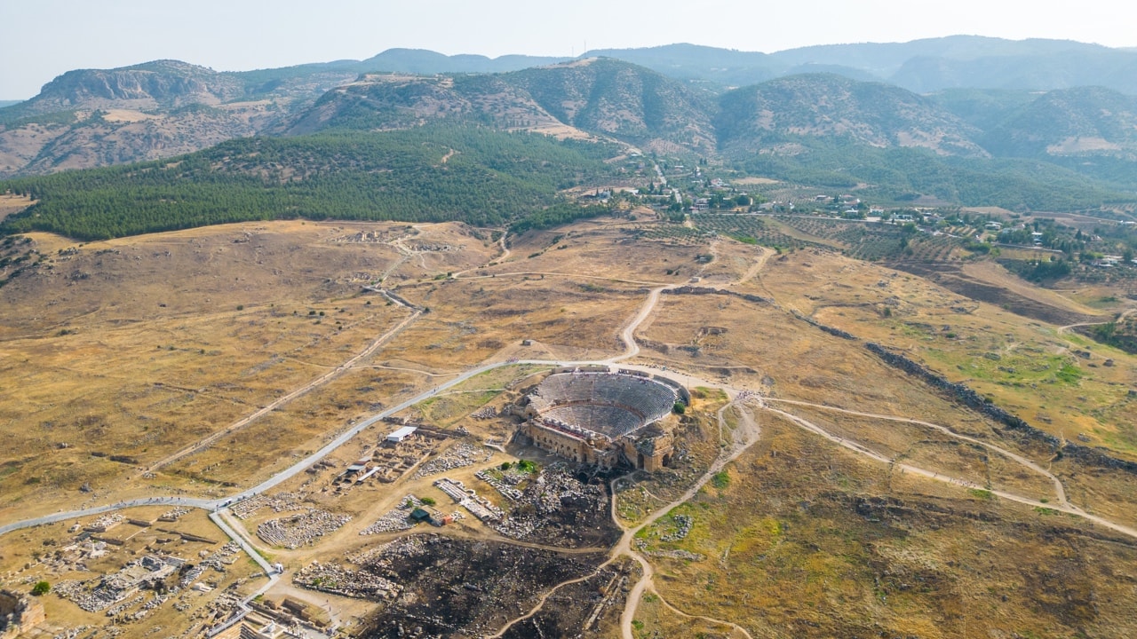 hierapolis ampitheatre arena turkey tour pamukkale