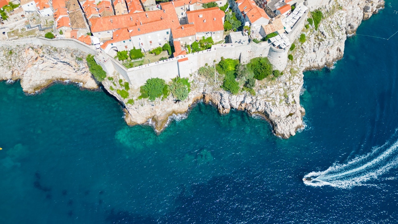 60 PHOTOS TO CONVINCE YOU TO VISIT STUNNING DUBROVNIK, CROATIA