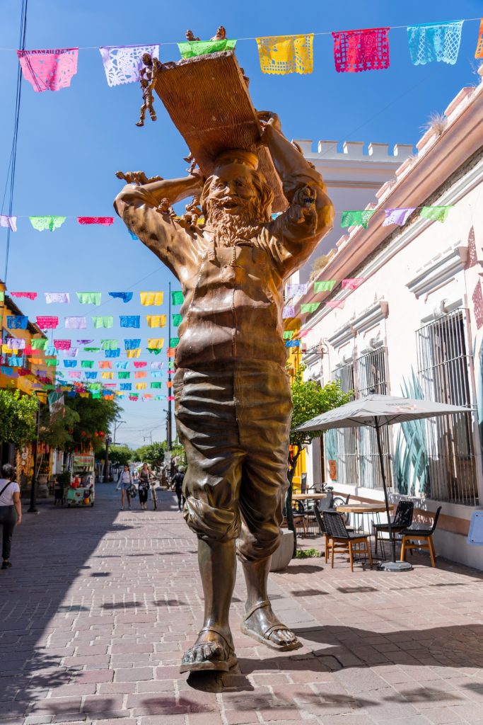 guadalajara street art Tlaquepaque