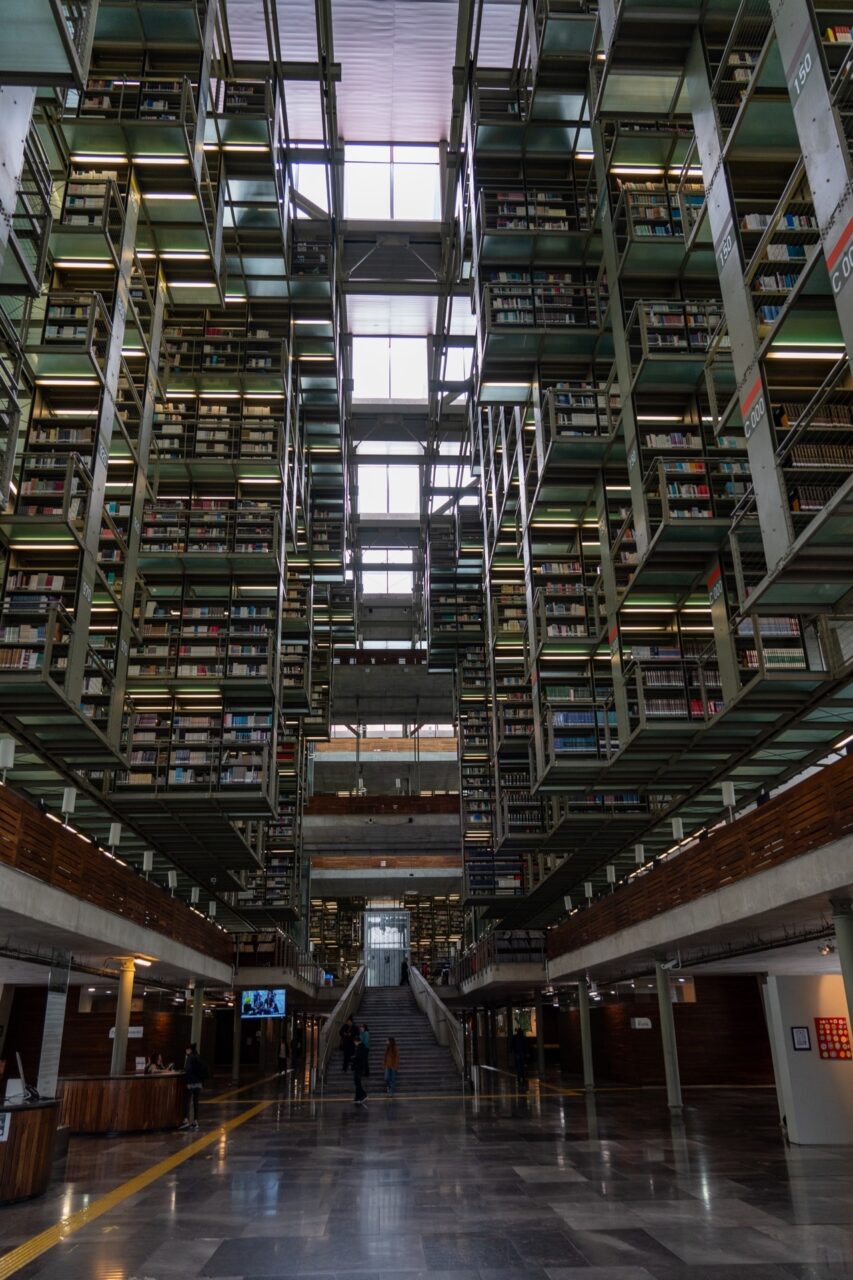 Biblioteca Vasconcelos mexico city bookshelves