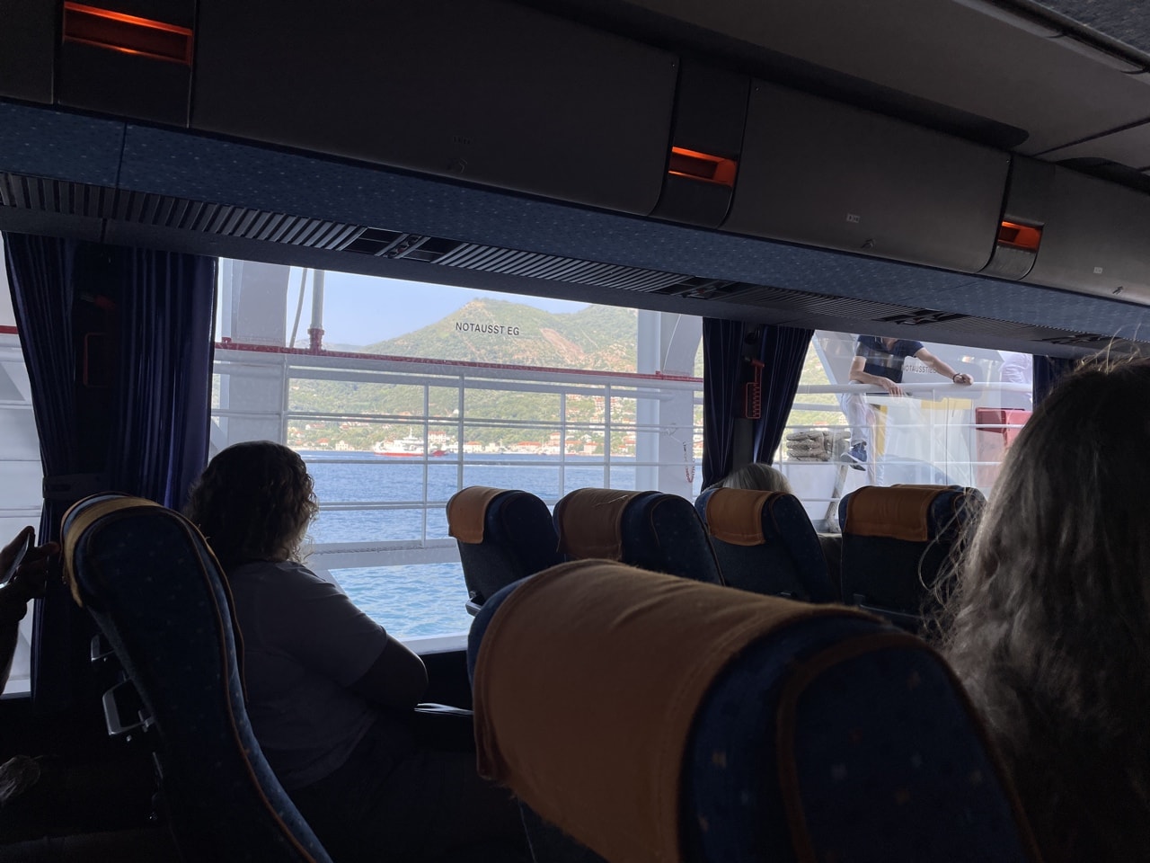 montenegro to croatia bus